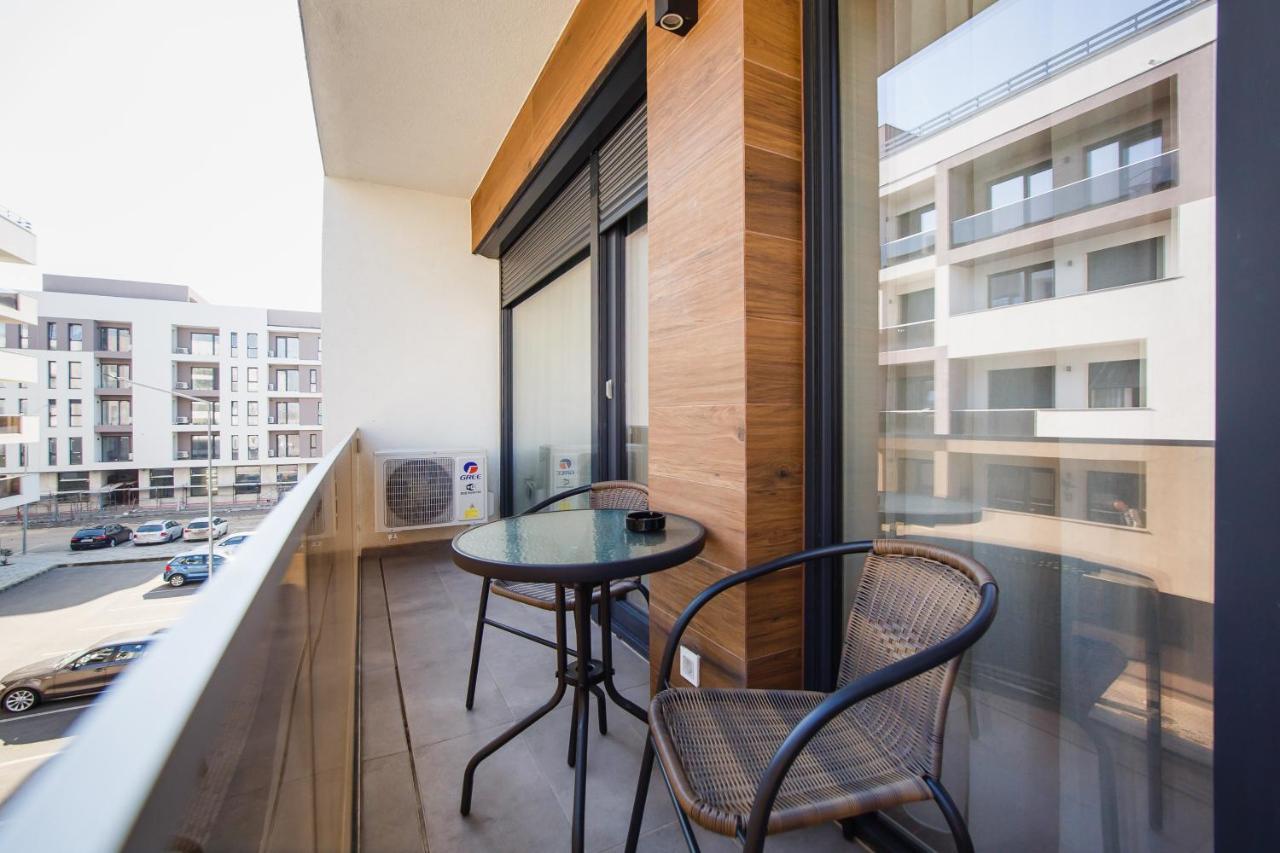 Lovely Home At West Residence Oradea Bagian luar foto